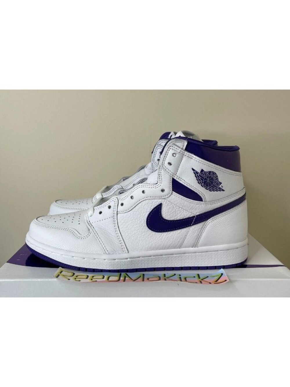 Jordan 1 Retro High OG White Court Purple WOMENS 10.5US